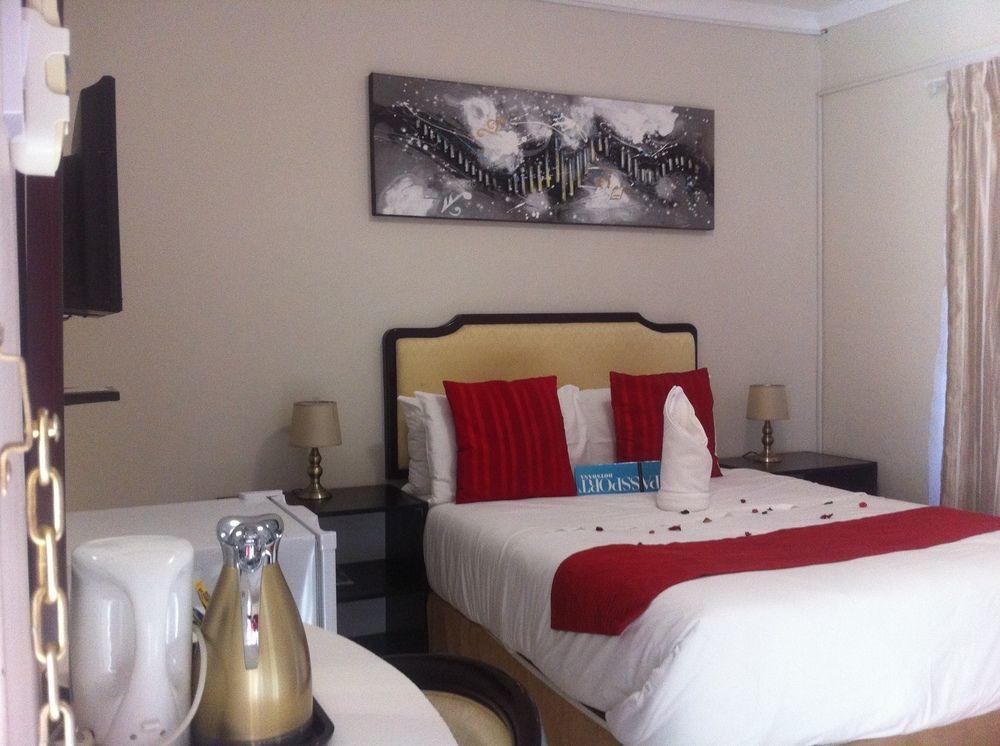 Hill View Inn Serowe Dış mekan fotoğraf
