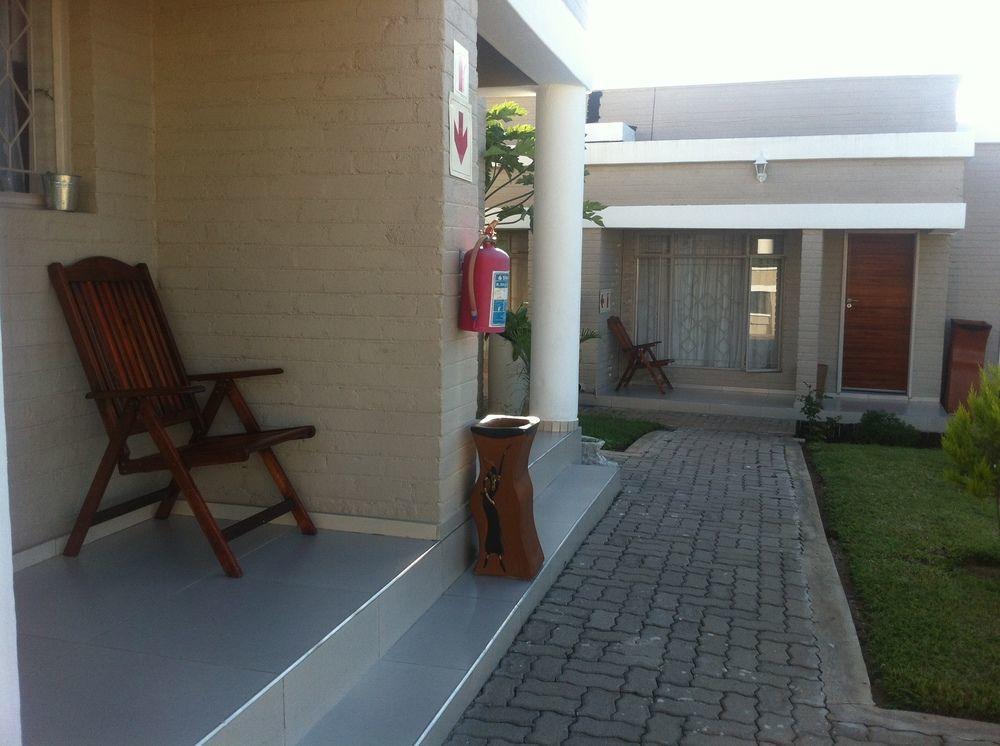 Hill View Inn Serowe Dış mekan fotoğraf